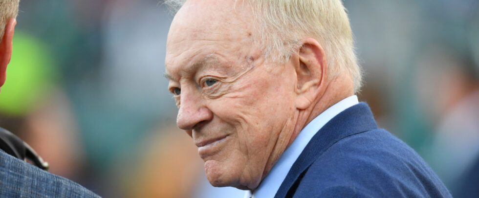 UPDATE: Dallas Cowboys owner Jerry Jones threatens radio hosts’ jobs after getting agitated over questions…